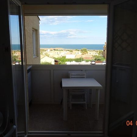 St Pierre La Mer, Vue Sur Mer, Quartier Calme, T2 Fleury  Bagian luar foto